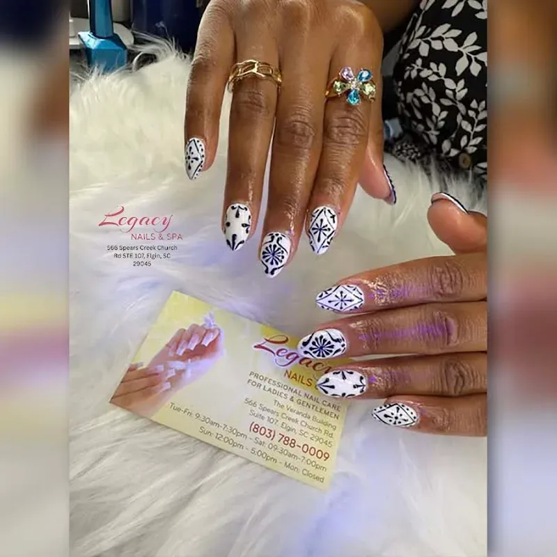 Legacy Nails & Spa Elgin — Nail salon in Elgin